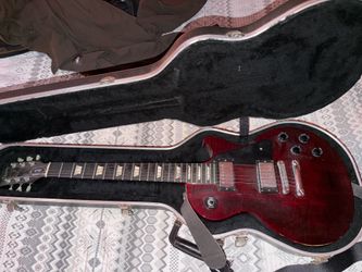 Gibson Les Paul Studio Guitar Wine Red