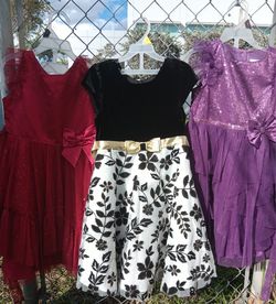 Toddler/Little Girls Christmas Dresses SIZE 5T (great conditions like new)