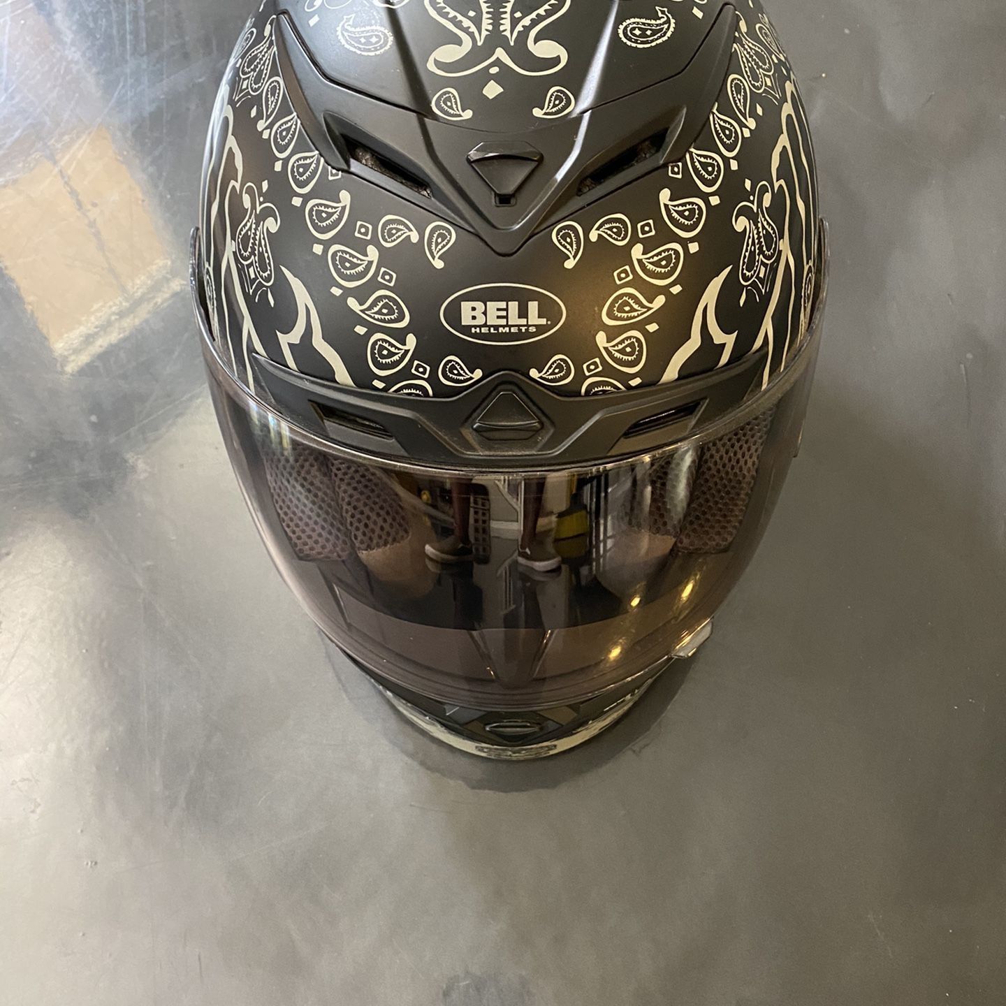 Bell motorcycle helmet with transition visor. Helmet/ Motorcycle