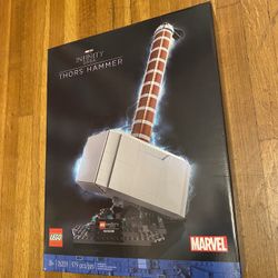  LEGO Marvel Thor Hammer 76209