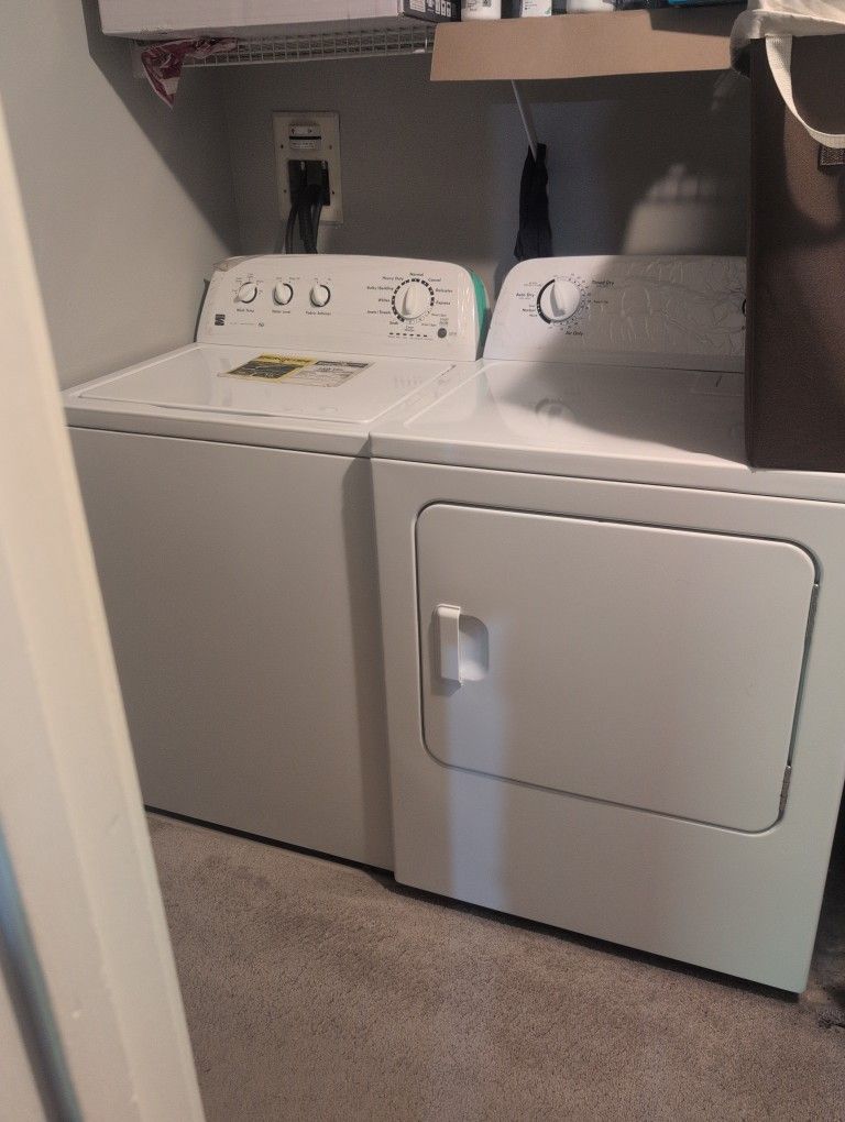 Washer And Dryer - Kenmore 