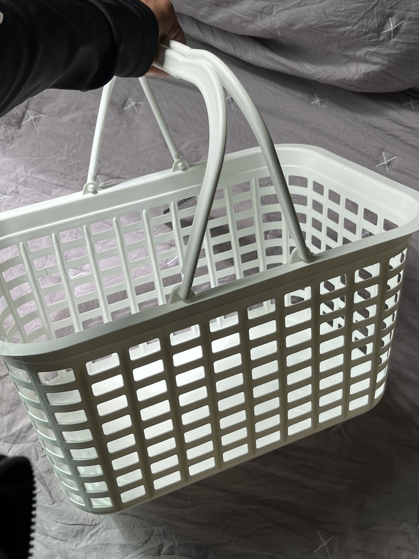 Basket With handle