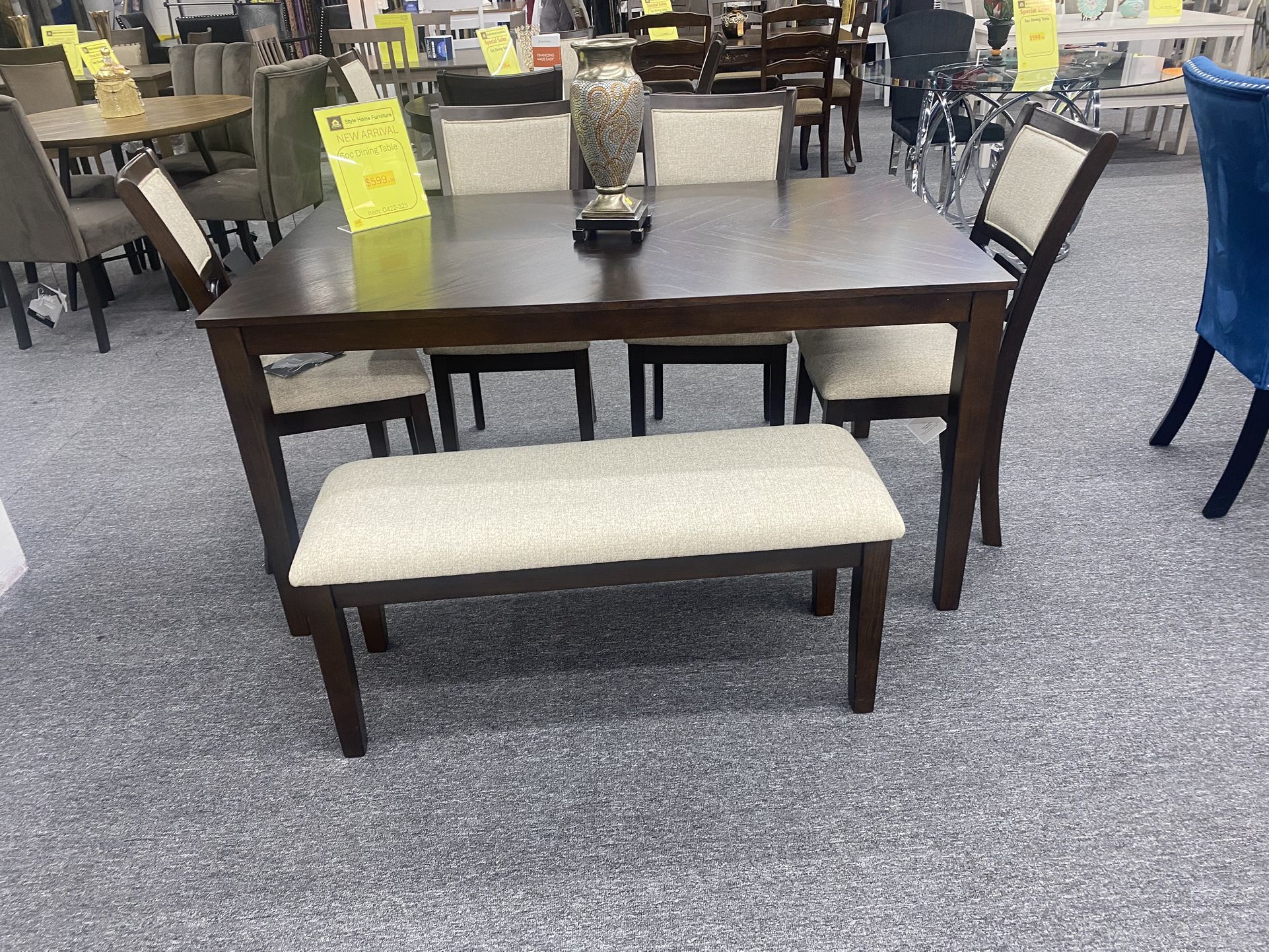 6 Pc Dinning Table Set $599