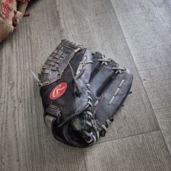 Baseball Glove 