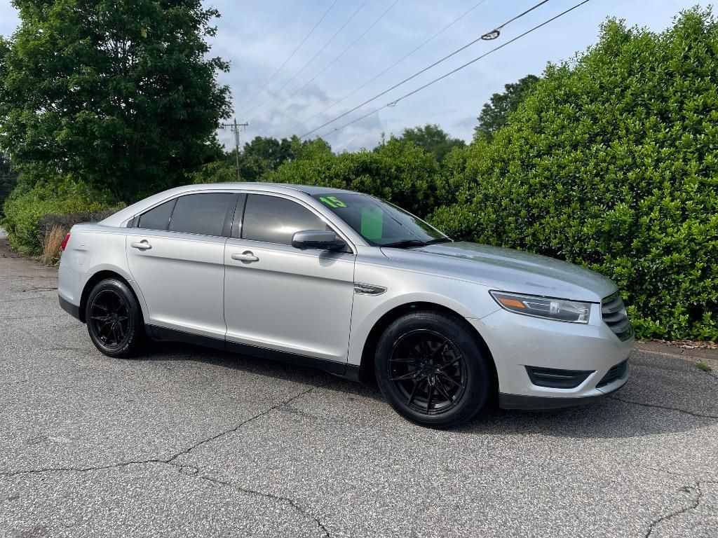 2015 Ford Taurus