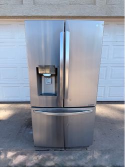 Refrigerator Stainless Counter Deep 60 Day Warranty