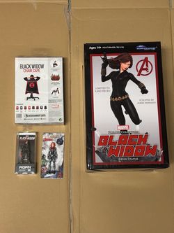 MARVEL BLACK WIDOW COLLECTIBLE COLLECTION — LIMITED EDITION STATUE, FIGPIN & MORE — 4 ITEMS — $75 OBO