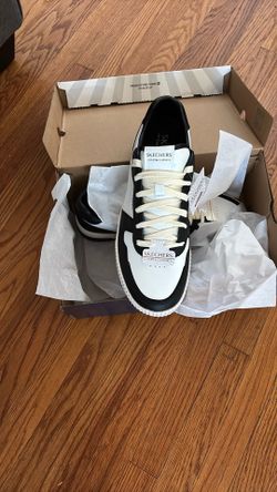 Tennis Shoes. Skechers Size 12