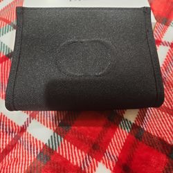 Dior Beauty small cosmetic bag with s ap closure-new