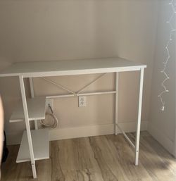 Target desk