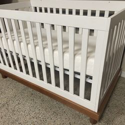 Baby Crib adjustable heights, Clean mattress 🚚 extra Cuna de bebé de altura regulable con colchón