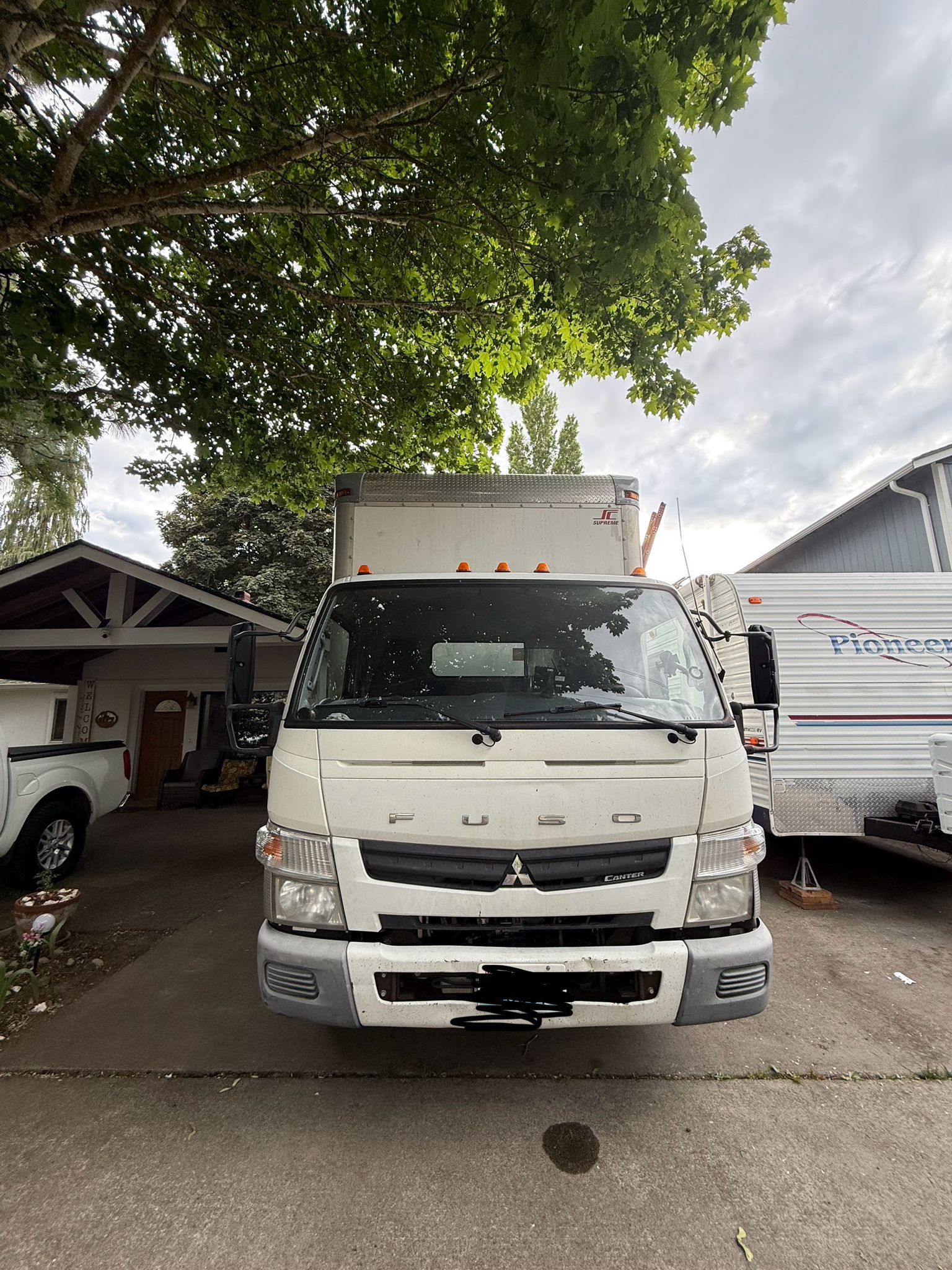2012 Mitsubishi Fuso