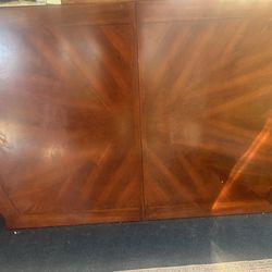 Dining room set x8 chairs