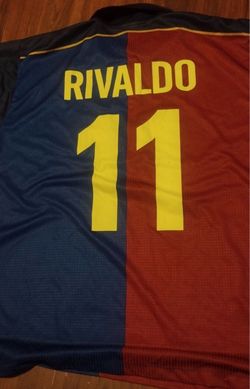 Vintage 1999 Barcelona Rivaldo #11 Jersey Size L adult