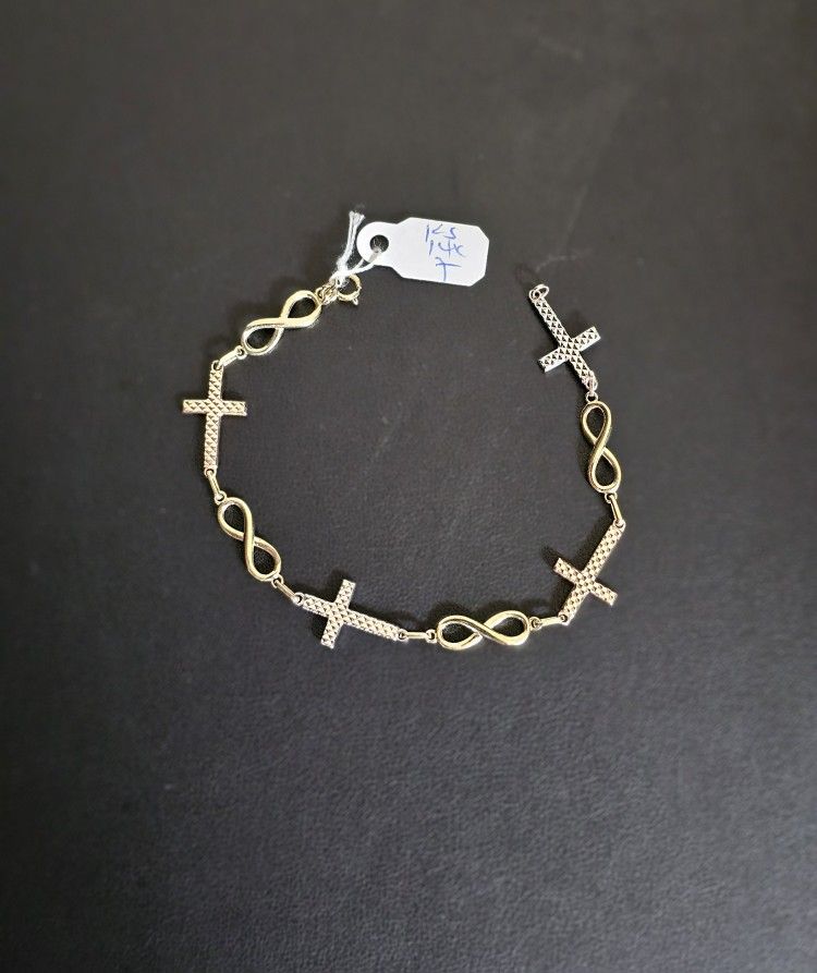 14k Gold Tri Color Bracelet 7 Inch