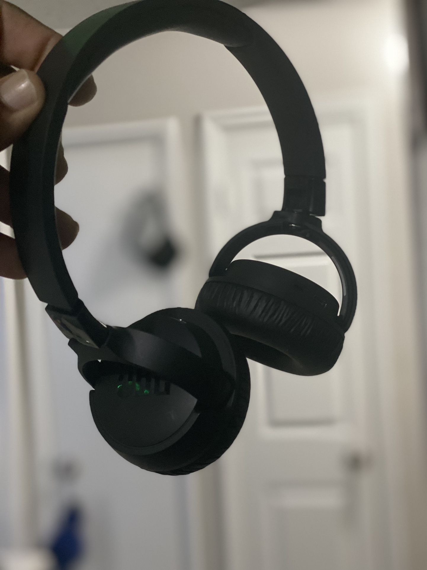 Black  JBL T510BT Wireless Over-Ear Headphones