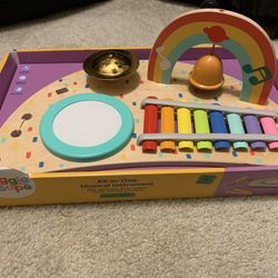 Giggle Scape All-in-one Musical Instrument- NEW
