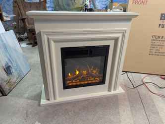White Electric Fire Place w Heater