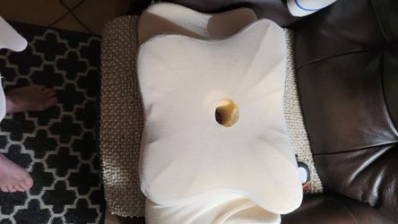 ERGONOMIC  PILLOW Oderila