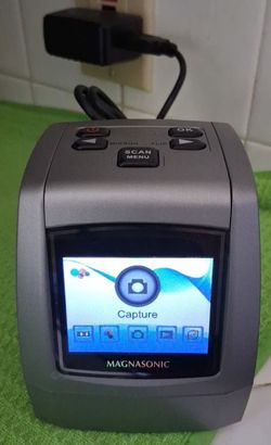 Magnasonic Digital Film &Slide Scanner