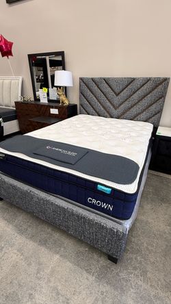 4 PC QUEEN BEDROOM SET Clearance