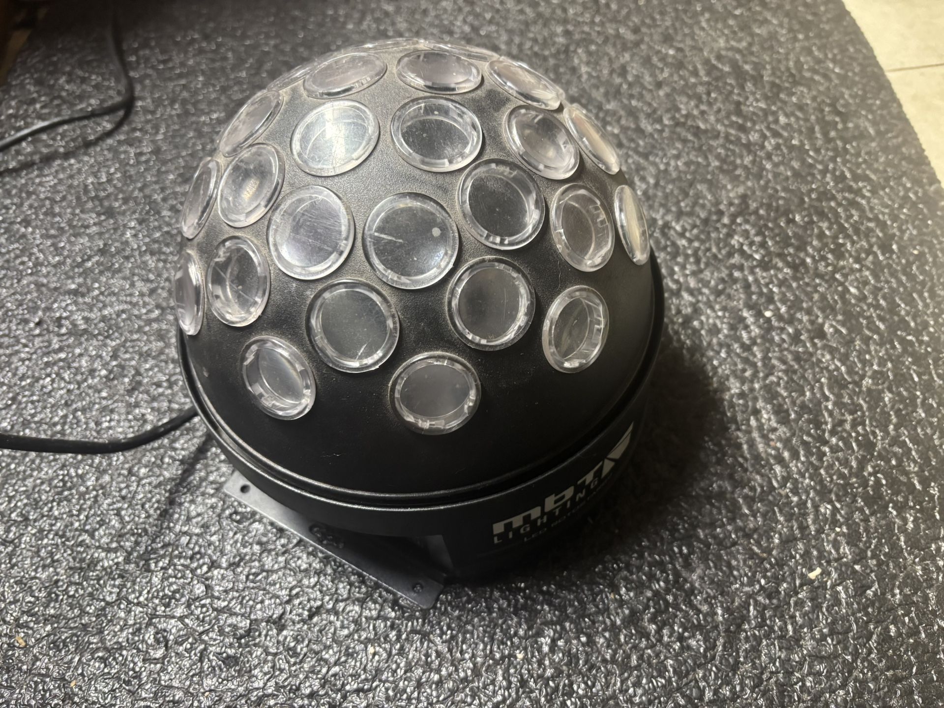 MBT 7 Color Led Disc Light Show