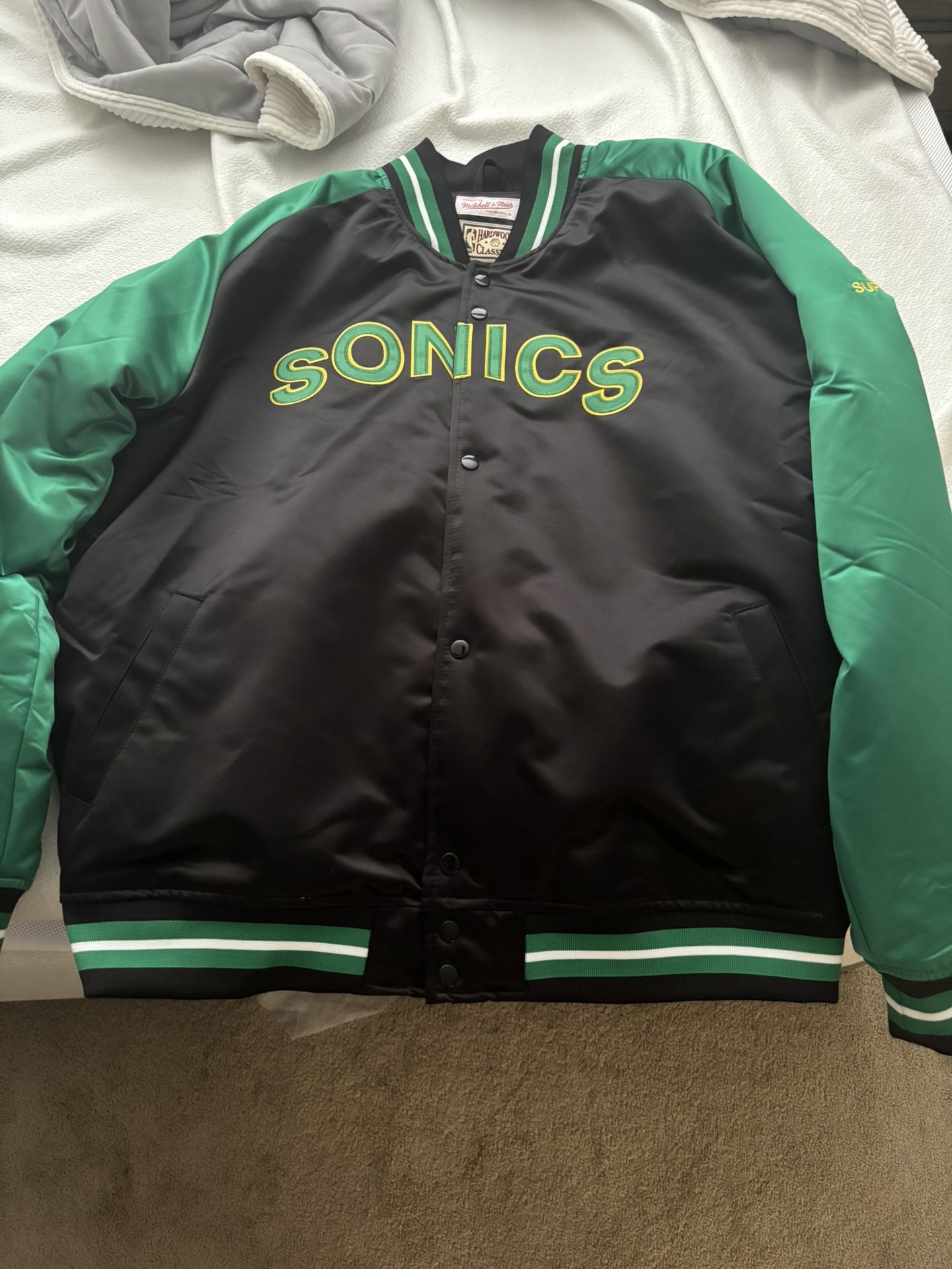 Seattle Sonics Mitchell And Ness Jacket, Size Xl