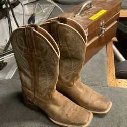 Boots 