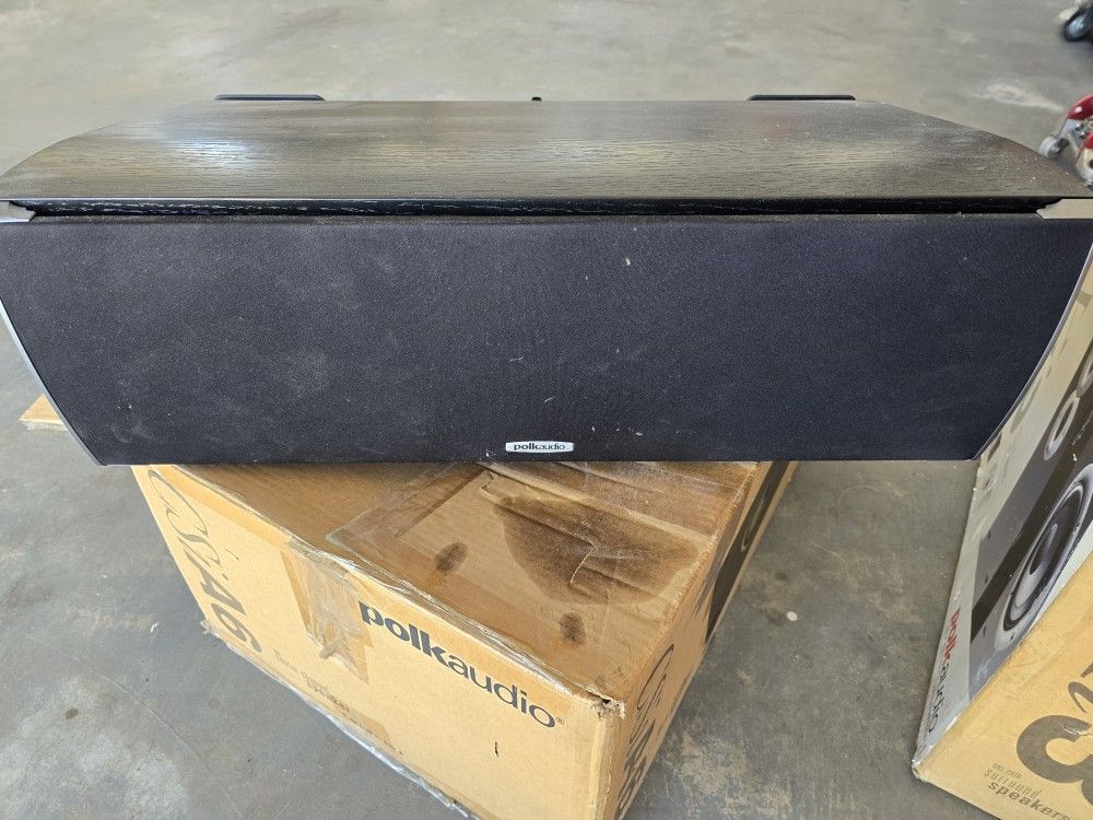 Polk Audio CSI A6