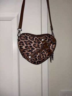 Leopard Print Heart-Shaped Crossbody Bag