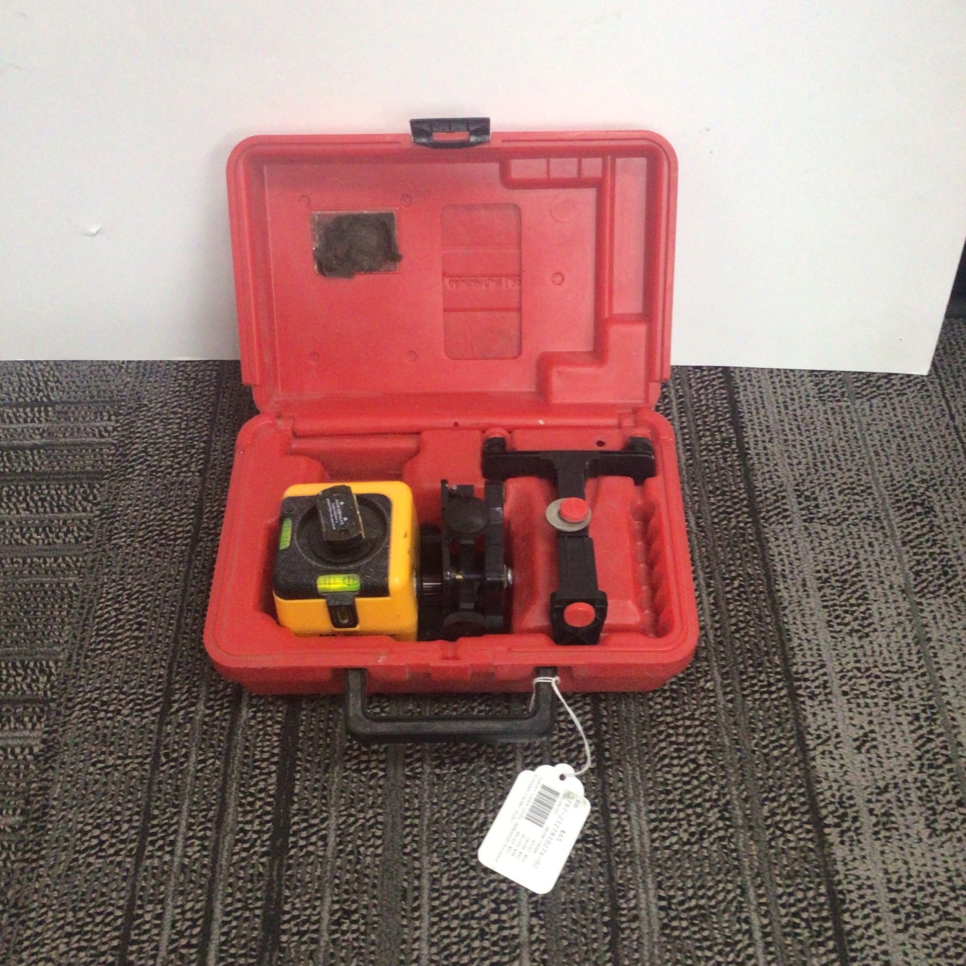 Momentum Laser Level