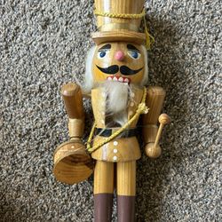 Nutcracker 
