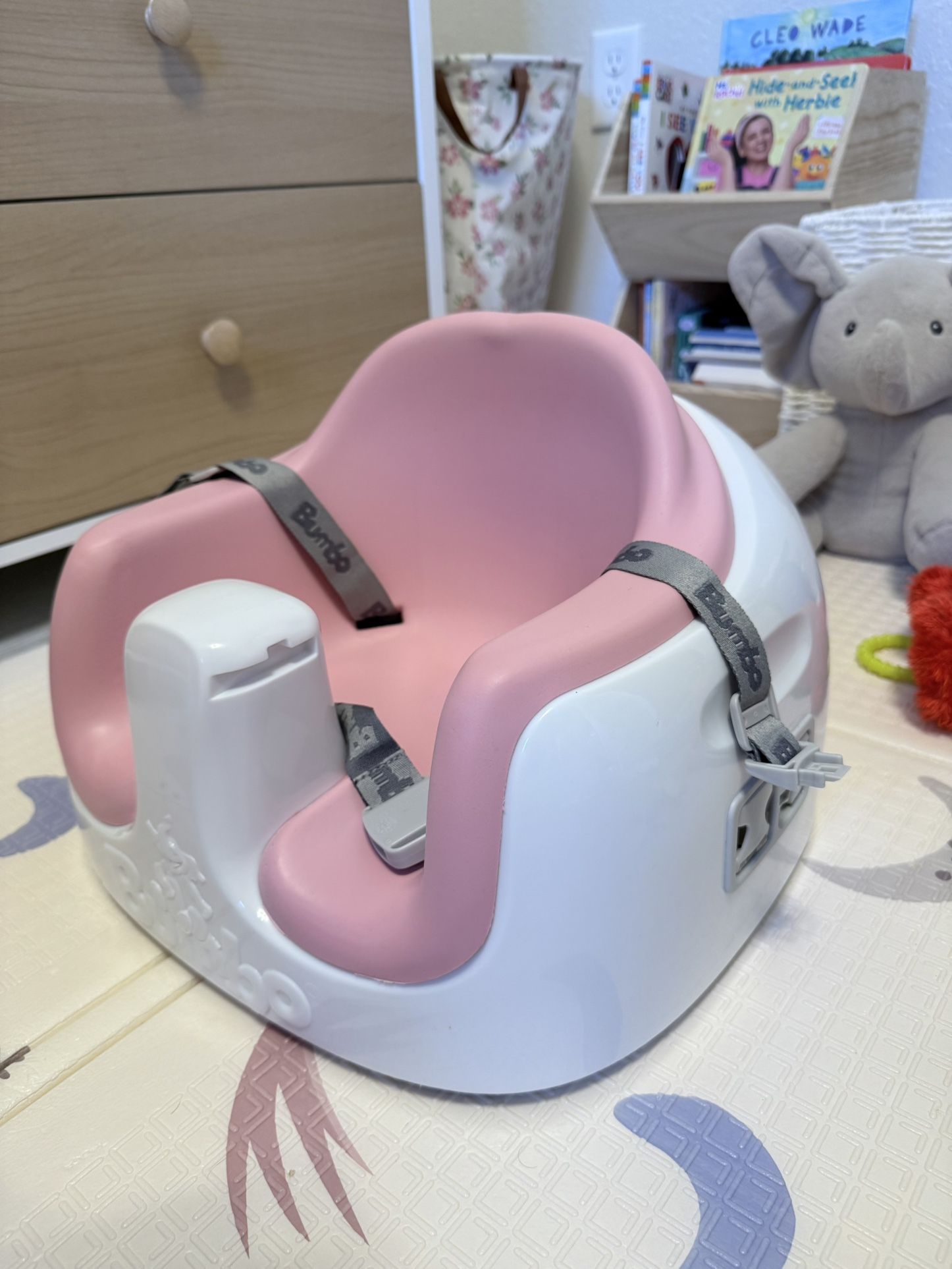 Bumbo Chair With Table 