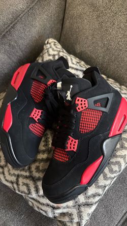 Nike 4s
