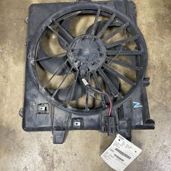 Part GMC Acadia Fan 