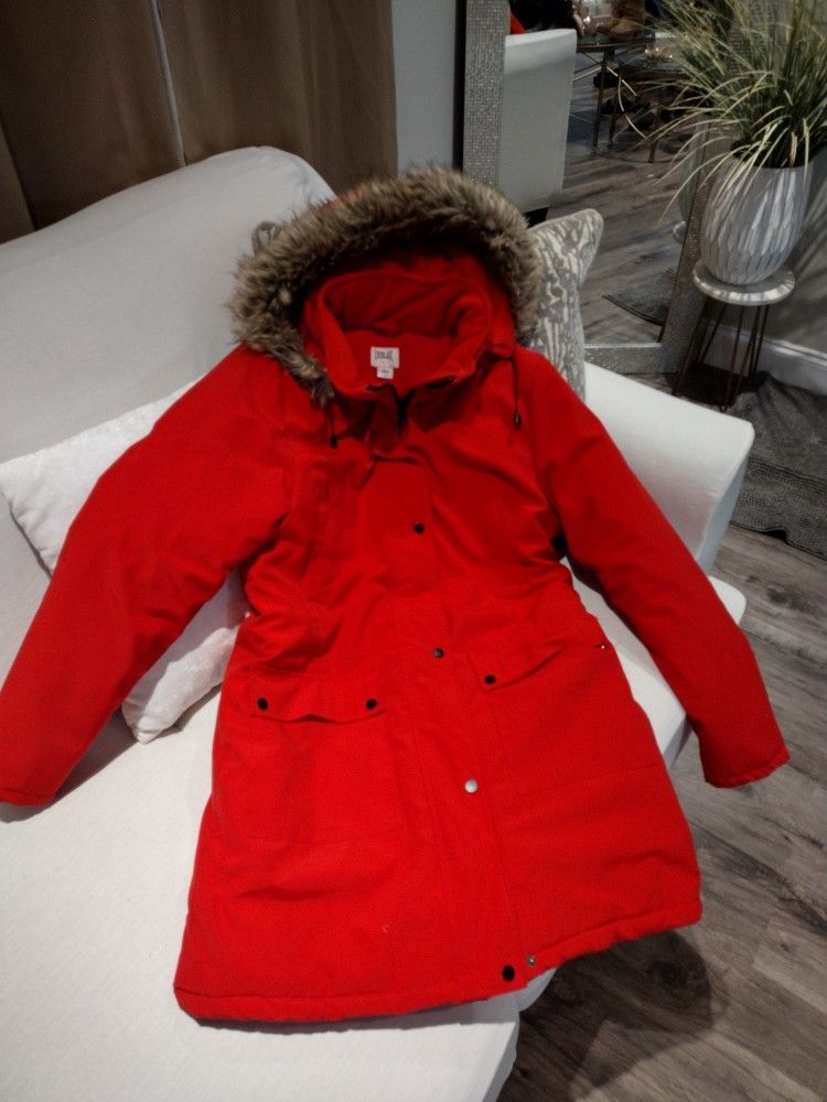 Woman's Everlast Winter Coat