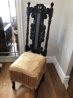 Decorative chair