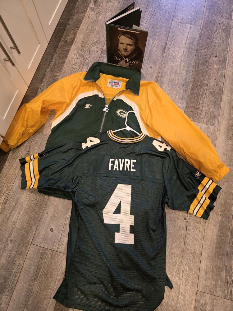 Greenbay Packers & Brett Farve Jersey and Book