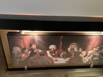 Santa Sena Frame
