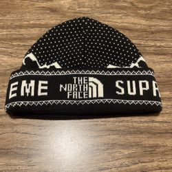 Supreme X North Face Beanie 