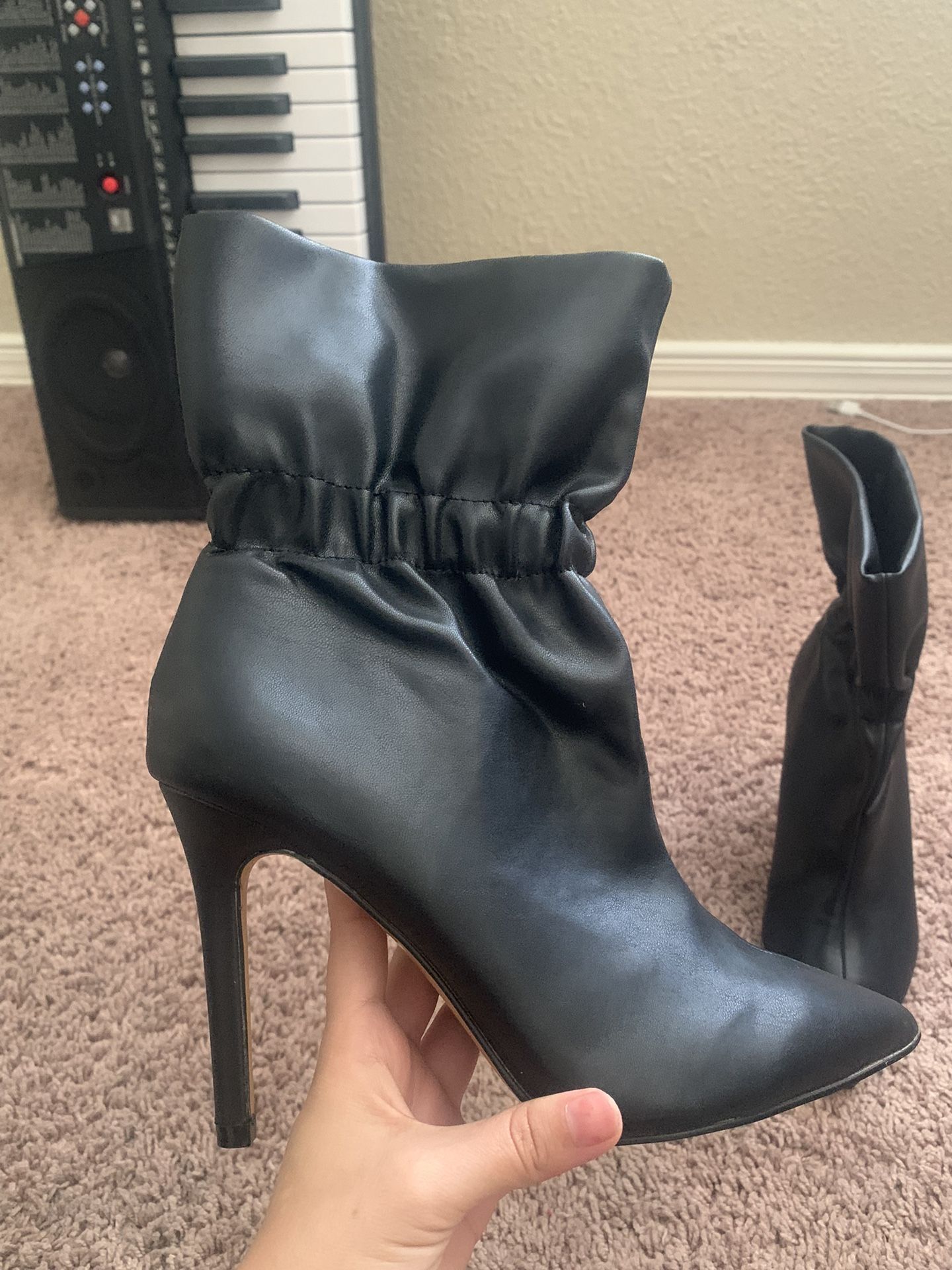 Express Heels 