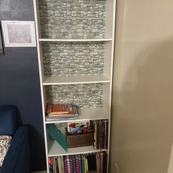 Bookshelf 