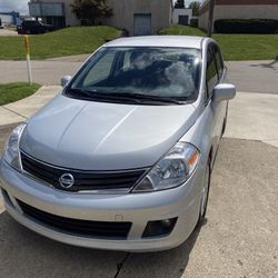 2012 Nissan Versa 