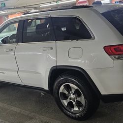 J E E P  G R A N D   C H E R O K E E