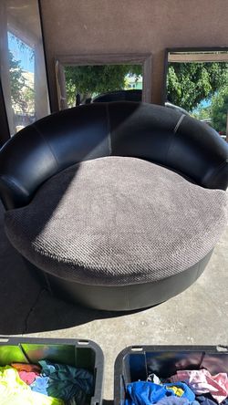 Round Oversized Lounge Chair