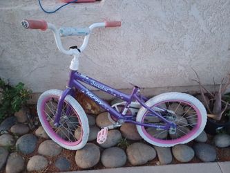 $5 A Photo Item. Apple Valley