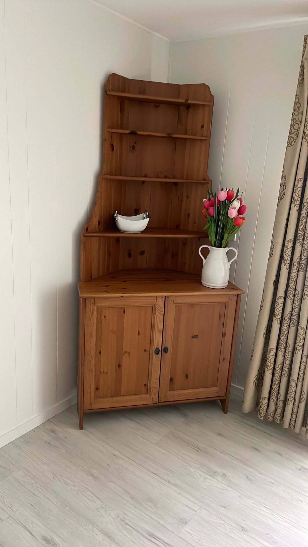 Wood Dinning Room Corner Shelf
