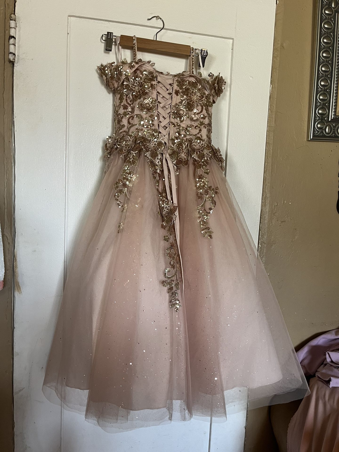 Vestido Para Niña De 6-8 Años $20