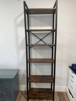 Book shelf