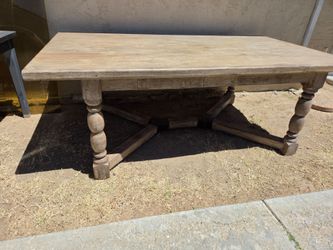 Farmhouse Rustic Table